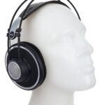 AKG K702