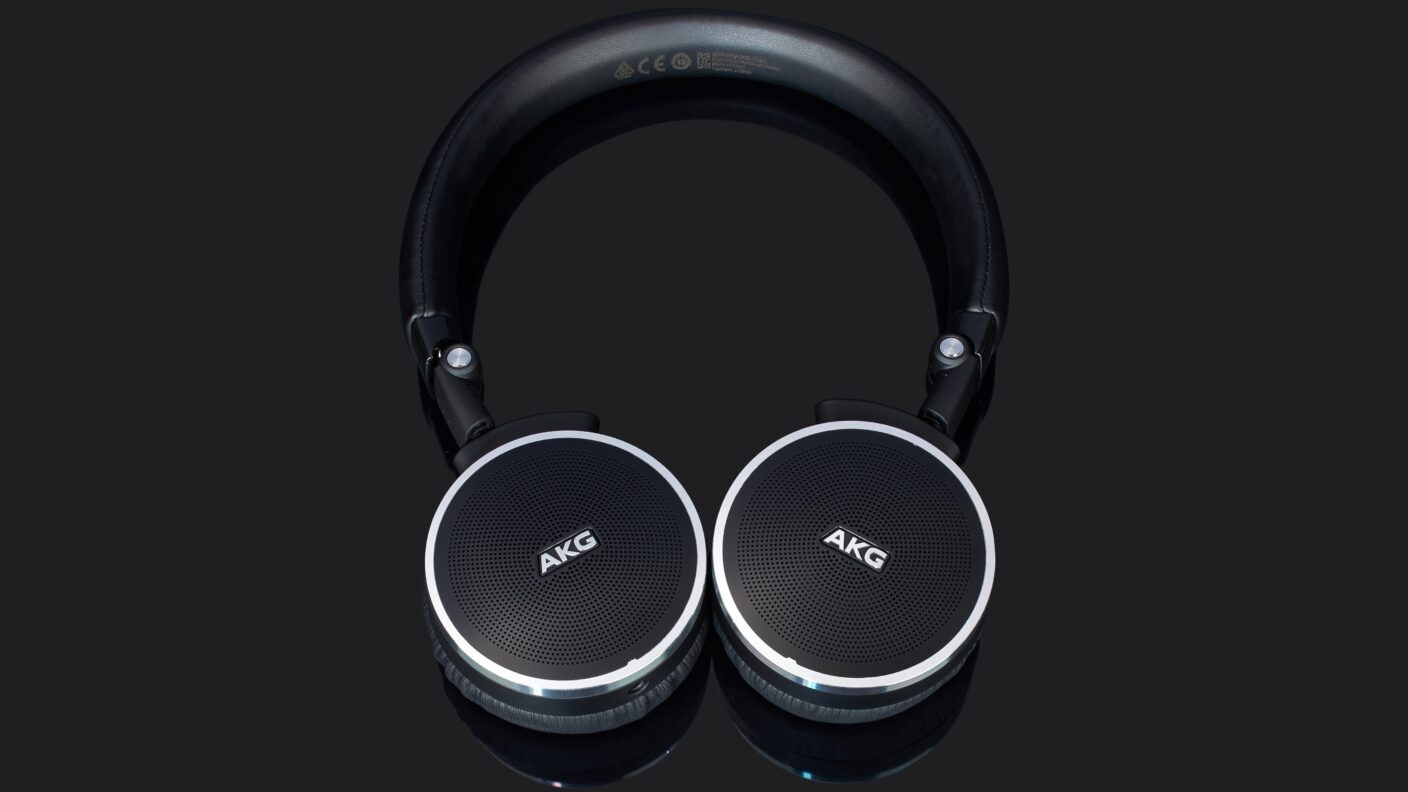 AKG N60NC