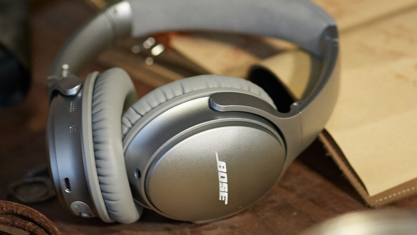 Der neue Bose Quietcomfort 35 in Silber