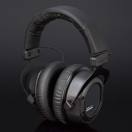Beyerdynamic Custom Game