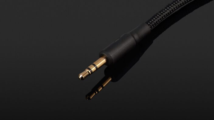 JBL E65BTNC