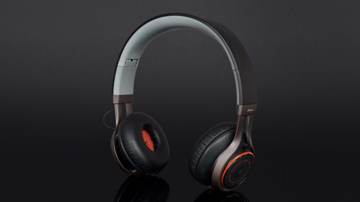 Jabra Revo Wireless