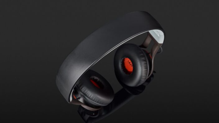 Jabra Revo Wireless