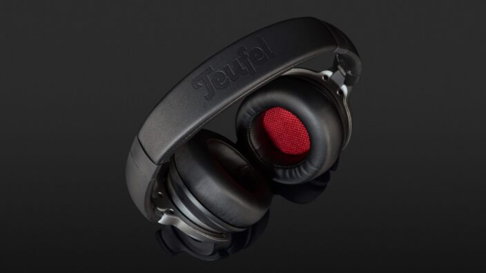 Teufel Real Blue