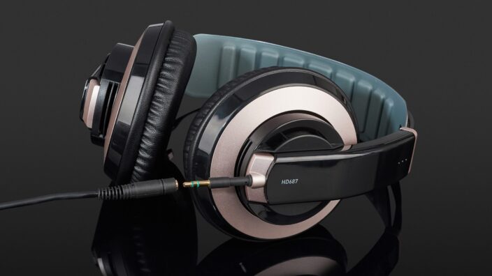 Superlux HD687