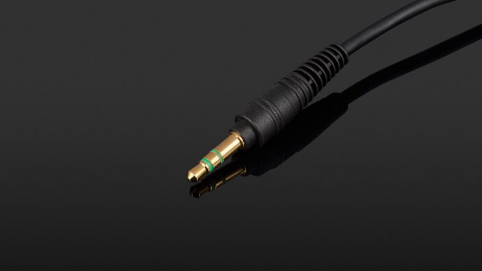 Superlux HD687