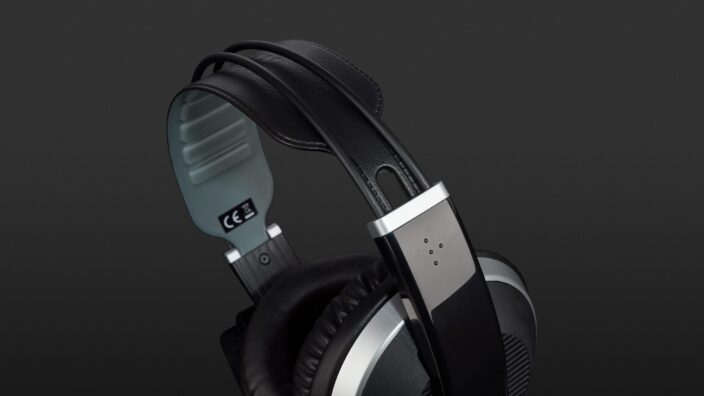 Superlux HD688