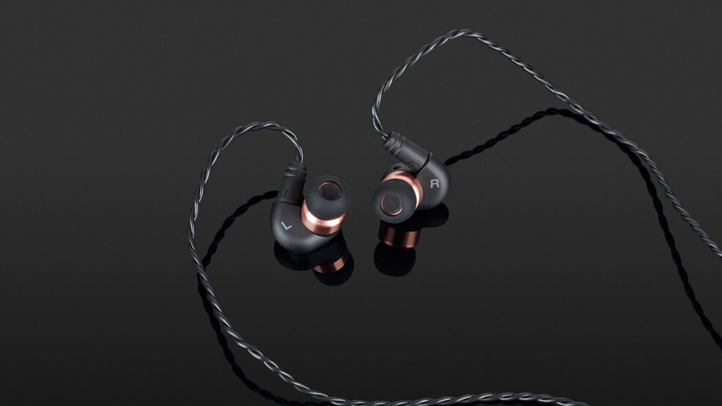 Pioneer SE-CH9T