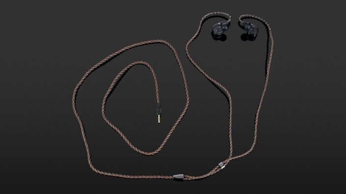 AKG N5005