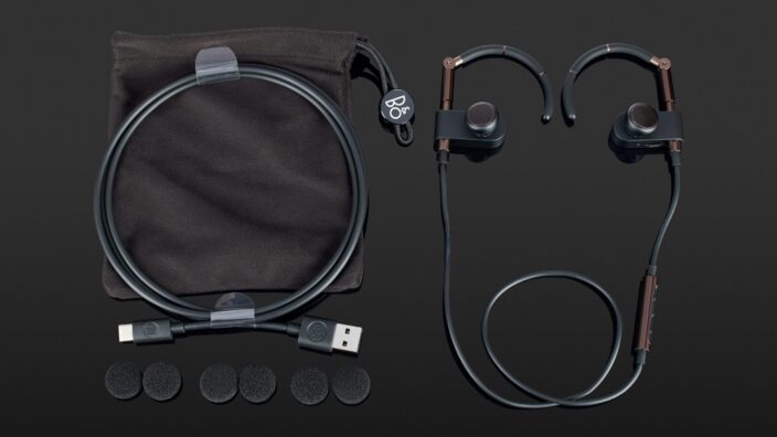 B&O Play Earset