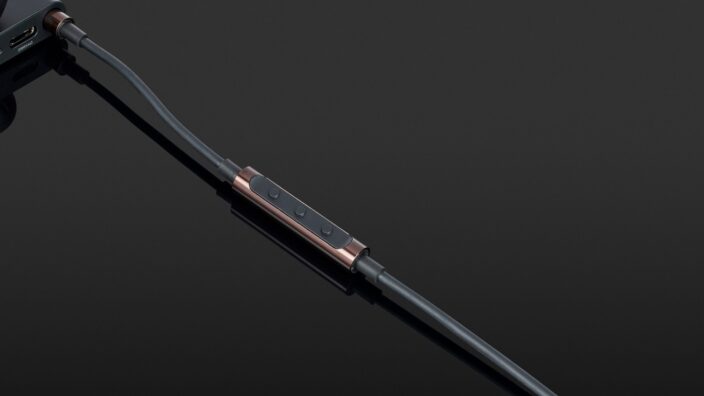 B&O Play Earset