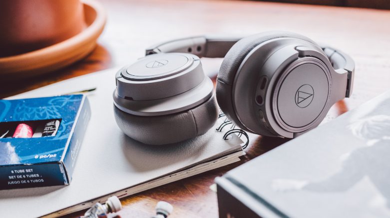 Audio-Technica ATH-SR30BT und ATH-SR50BT