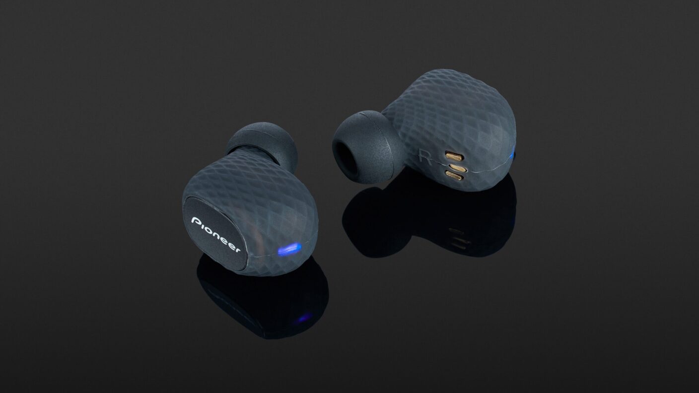 Pioneer SE-C8TW