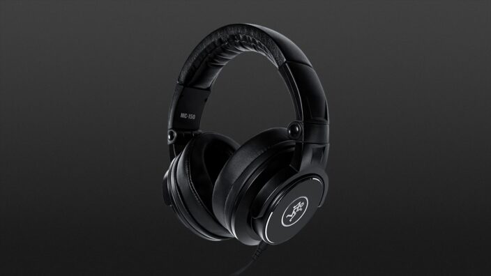 Mackie MC-150