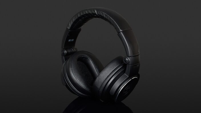 Mackie MC-150