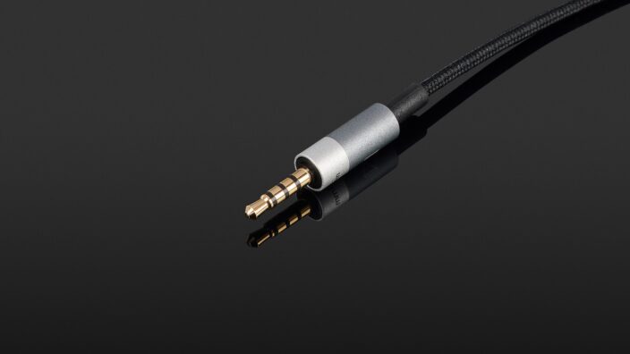 AKG N700NC