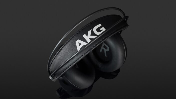 AKG K275