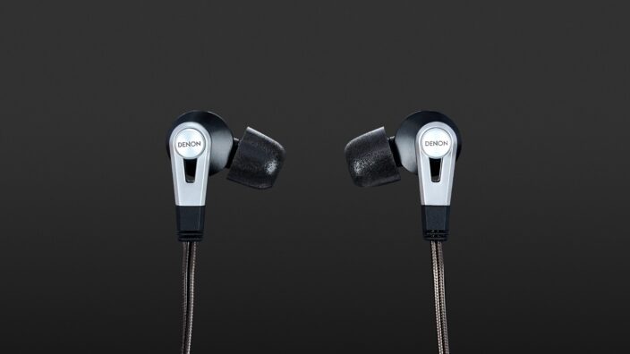 Denon AH-C820W