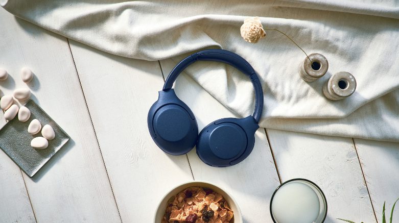 Sony WH-XB900N