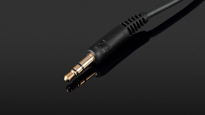 Sennheiser HD 200 Pro