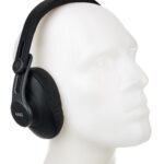 AKG K371