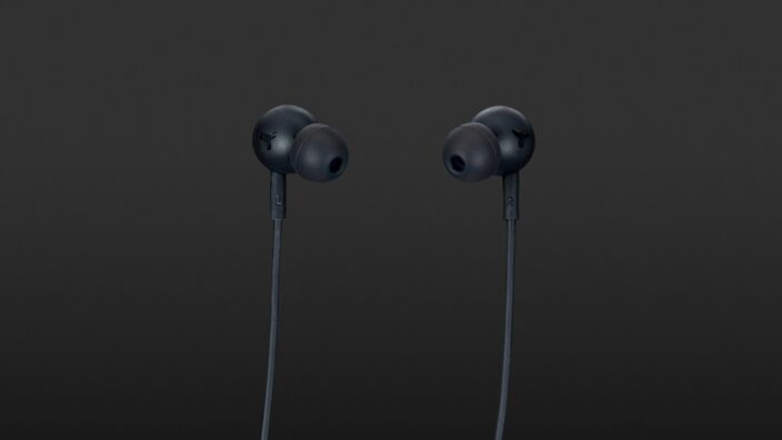 AKG Y100