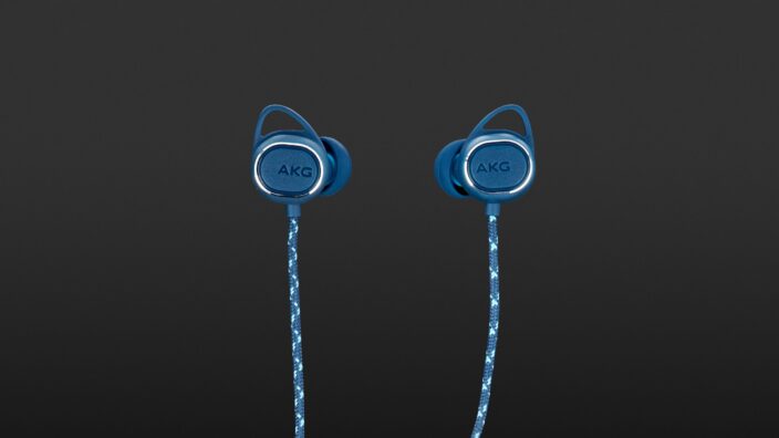 AKG N200