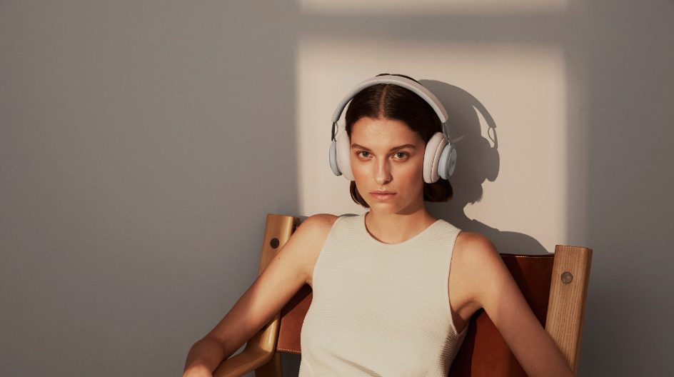 Bang & Olufsen H4 2Gen