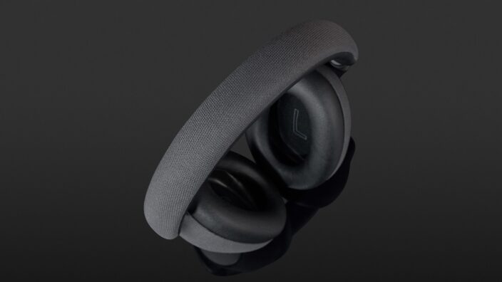 Bowers & Wilkins PX7