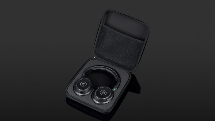 Mackie MC-450