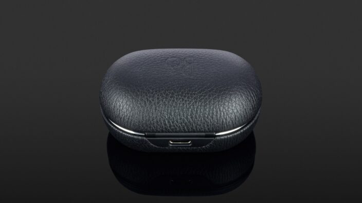 Bang & Olufsen Beoplay E8 3. Generation