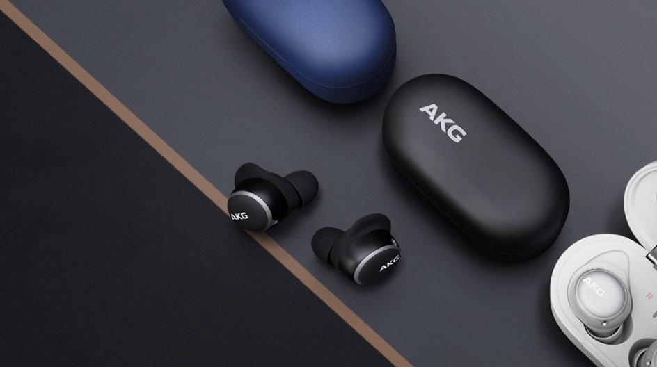 AKG N400