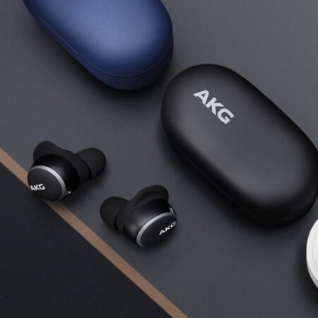 AKG N400