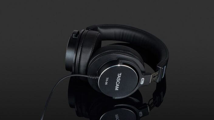 Tascam TH-06