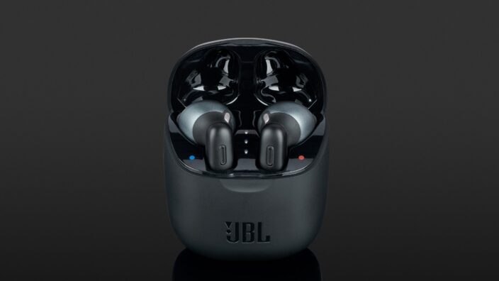 JBL Tune 220TWS