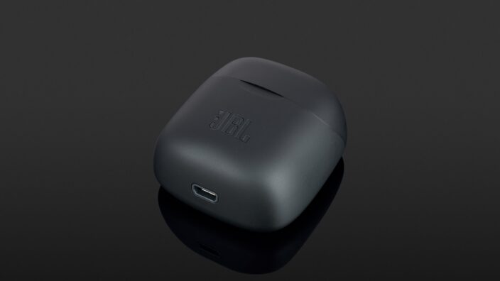JBL Tune 220TWS