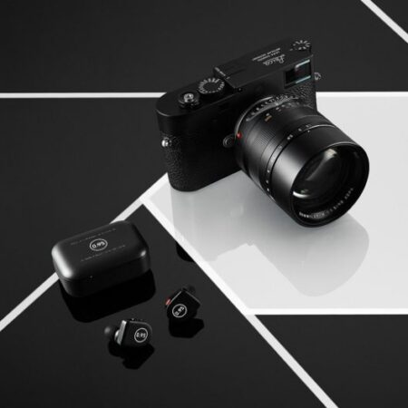 Master & Dynamic x Leica