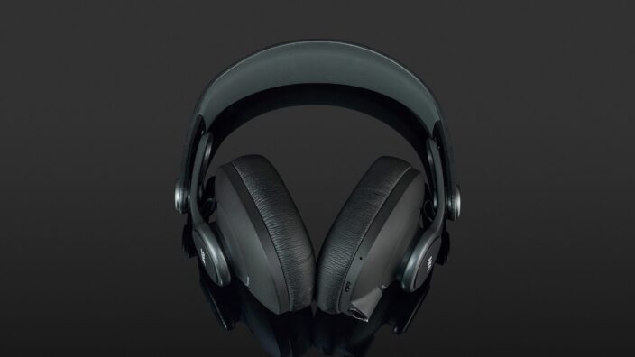 AKG K371-BT