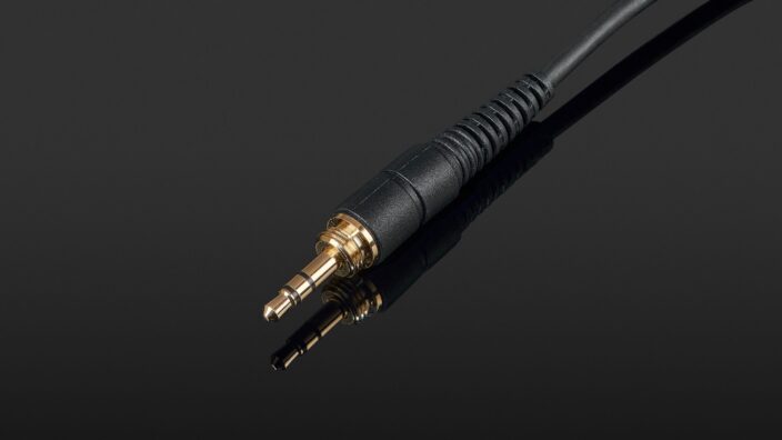 AKG K371-BT