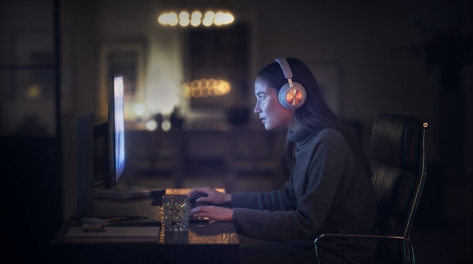 Bang & Olufsen Beoplay Portal