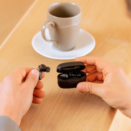Tribit FlyBuds C1