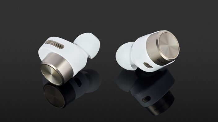 Bowers & Wilkins PI7