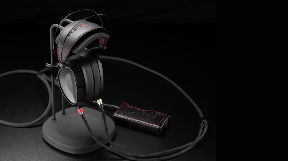 Dan Clark Audio Stealth