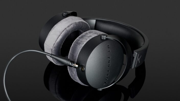 beyerdynamic DT-700 Pro X