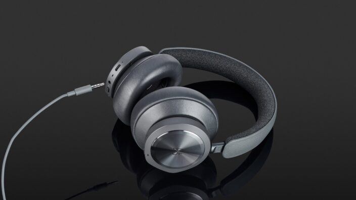 Bang & Olufsen Beoplay Portal