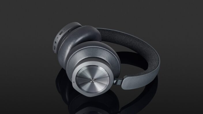 Bang & Olufsen Beoplay Portal