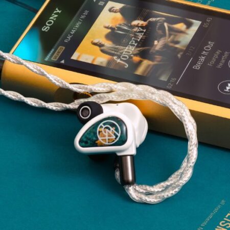 64 Audio Fourté Blanc