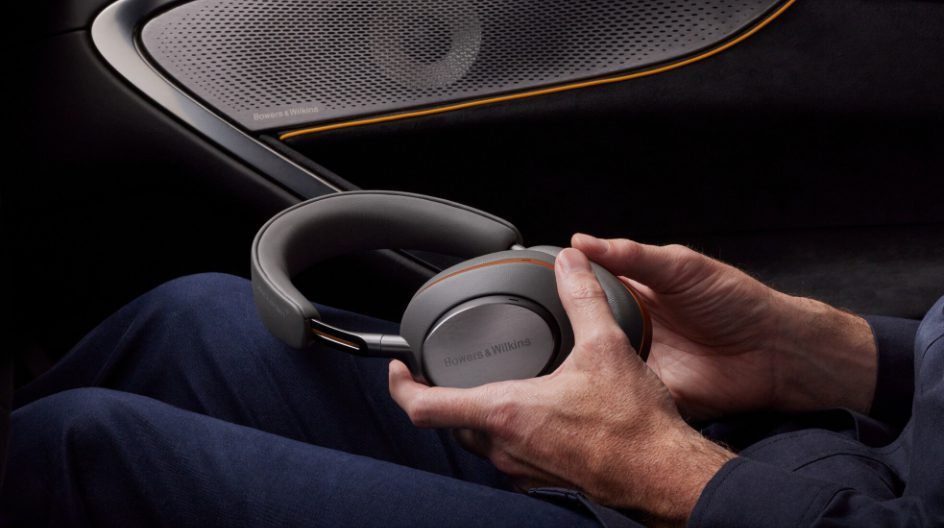 Bowers & Wilkins Px8 McLaren Edition