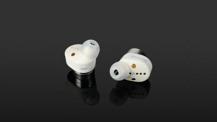 Bowers & Wilkins Pi7 S2 white