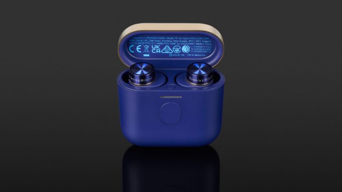 Bowers & Wilkins Pi7 S2 blue